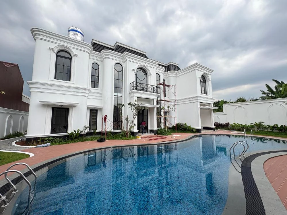 aluminium door roller system detail sliding door hardware close up aluminium locking mechanism modern door